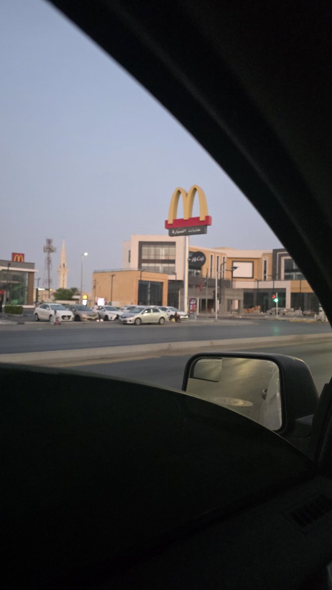 M_O_100's tweet photo. صورة #اليوم

@McCafeKSA
@McDonaldsKSA https://t.co/2gohv4Luig