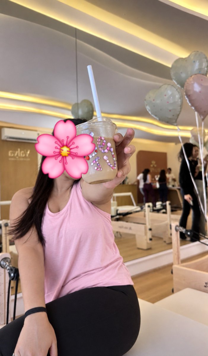 NiksJournal's tweet photo. In my Baap ka paisa udana, era💅🏻🦋🧚‍♀️ https://t.co/W3wpHMzl0q