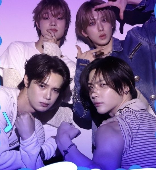 shuajujuuu's tweet photo. photo booth pics never looked better omg https://t.co/I3VyaWkSgO