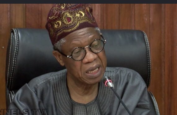 WIZEINTHEBEAT's tweet photo. BREAKING‼️People make fun of me, calling me “Buhari’s lying machine”. I find it really funny and untrue. 
As a minister of information under Buhari’s regime, I never told one single lie.. 

—— Lai Mohammed https://t.co/bHUSkyHJnS