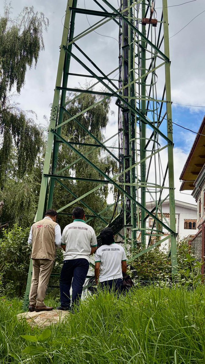 cdri_world's tweet photo. 📡 @cdri_world recently concluded a telecom resilience mission in #Bhutan to assess disaster risks and strengthen risk-informed telecom network planning.

📍Thimphu: Assessing network vulnerabilities and resilience priorities

📍Phuentsholing: Examining flood impacts and resilient relocation options

📍Gelephu Mindful City (GMC): Planning future-ready connectivity with resilient fibre networks and 5G deployment

🤝 Partnerships in action for stronger, future-ready digital infrastructure in 🇧🇹 

@Bhutan_Telecom #resilientinfrastructure