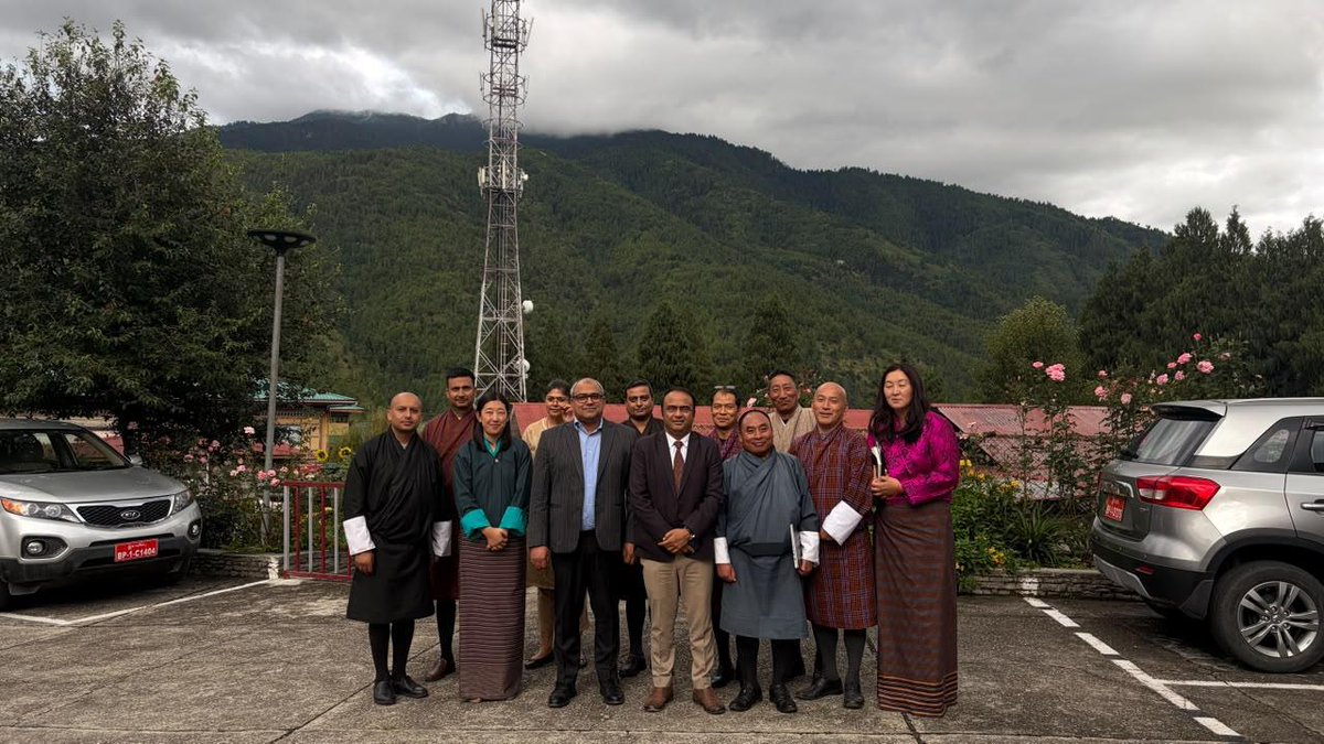 cdri_world's tweet photo. 📡 @cdri_world recently concluded a telecom resilience mission in #Bhutan to assess disaster risks and strengthen risk-informed telecom network planning.

📍Thimphu: Assessing network vulnerabilities and resilience priorities

📍Phuentsholing: Examining flood impacts and resilient relocation options

📍Gelephu Mindful City (GMC): Planning future-ready connectivity with resilient fibre networks and 5G deployment

🤝 Partnerships in action for stronger, future-ready digital infrastructure in 🇧🇹 

@Bhutan_Telecom #resilientinfrastructure