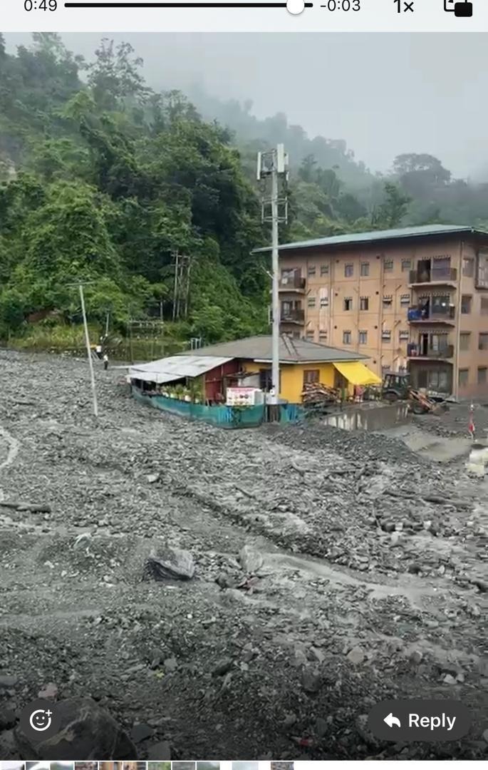 cdri_world's tweet photo. 📡 @cdri_world recently concluded a telecom resilience mission in #Bhutan to assess disaster risks and strengthen risk-informed telecom network planning.

📍Thimphu: Assessing network vulnerabilities and resilience priorities

📍Phuentsholing: Examining flood impacts and resilient relocation options

📍Gelephu Mindful City (GMC): Planning future-ready connectivity with resilient fibre networks and 5G deployment

🤝 Partnerships in action for stronger, future-ready digital infrastructure in 🇧🇹 

@Bhutan_Telecom #resilientinfrastructure