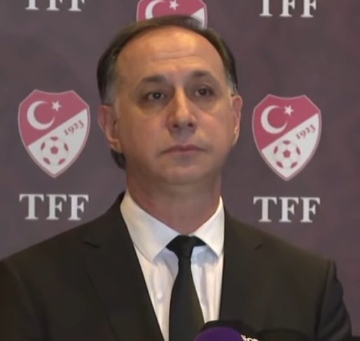 TekYolFener's tweet photo. #SONDAKİKA | MHK Başkanı Ferhat Gündoğdu, “Resmi belgede sahtecilik ve eziyet” suçlamasıyla gözaltına alındı. 

MHK Başkanı Ferhat Gündoğdu'nun yanı sıra 7 MHK üyesi daha gözaltına alındı. https://t.co/372kYspKM7