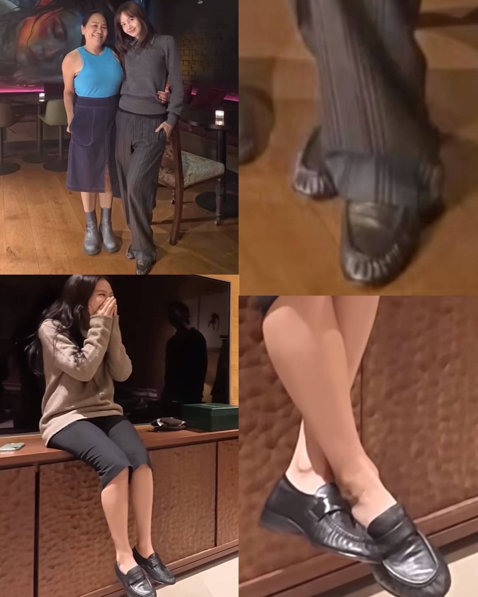 rubyaleister's tweet photo. udah sejelas ini tapi masih menyangkal hubungan Jennie dan Lisa ??
buy one get one 👀
Private but not secret, Jenlisa is real 🤭👞 https://t.co/qQcU8pmW1T