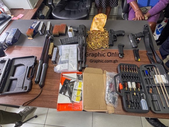 nyavorx's tweet photo. An assault rifle, two handguns, and 610 rounds of ammunition were allegedly being smuggled into Ghana through the Golden Jubilee Terminal at the Tema Port, according to the Ghana Revenue Authority's Customs Division.

During a routine inspection, Customs officers found the firearms and ammunition hidden among personal belongings in a shipment from the United States.