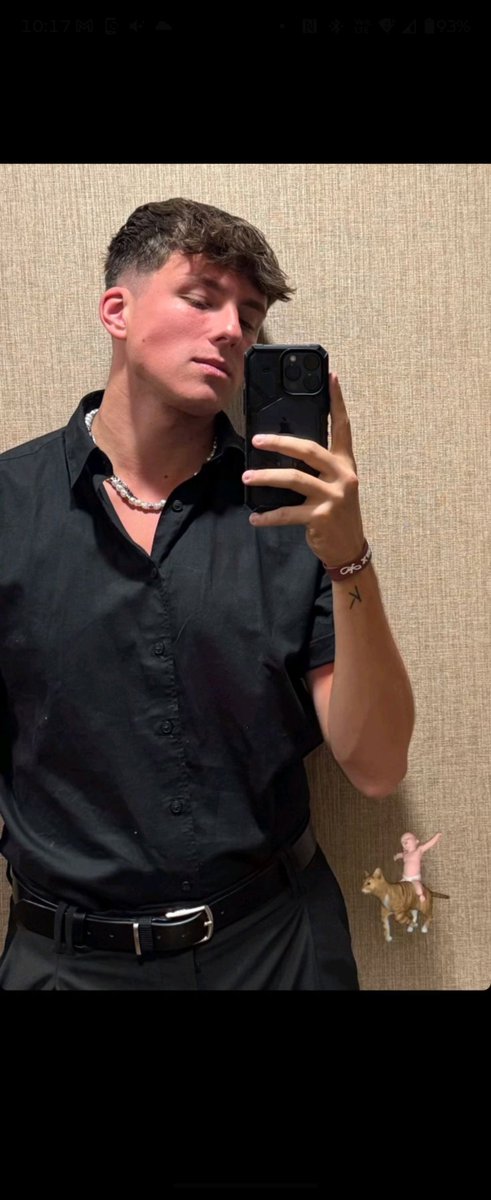 tmjerro1zdh's tweet photo. Ale hottt #mortalcio #hot #gay #sex #sexy #boy #men https://t.co/dhrqPQsJRL