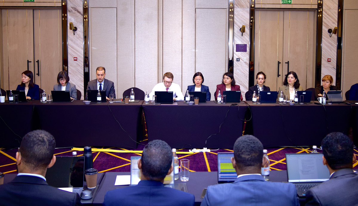 MoF_Somalia's tweet photo. Minister @BihiEgeh is leading the 2026 IMF Article 4 consultations in Nairobi with senior officials from the Fund. The meeting will review economic reform progress, opportunities and challenges to grow the economy including the impact of external shocks on Somalia. https://t.co/7FMjJ0bgmm