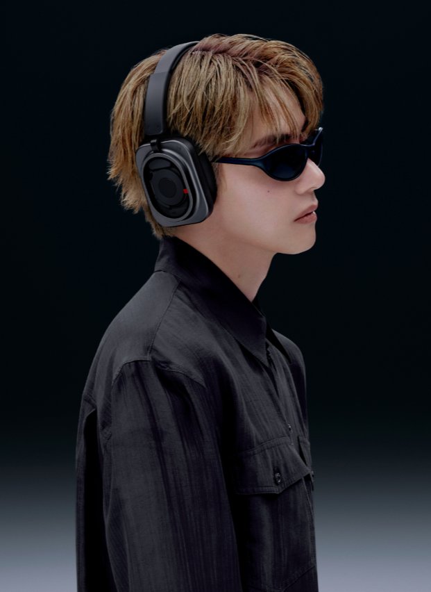 AboutMusicYT's tweet photo. Taehyung becomes the new Global Brand Ambassador for Nothing. https://t.co/Z5nBE6FvbK