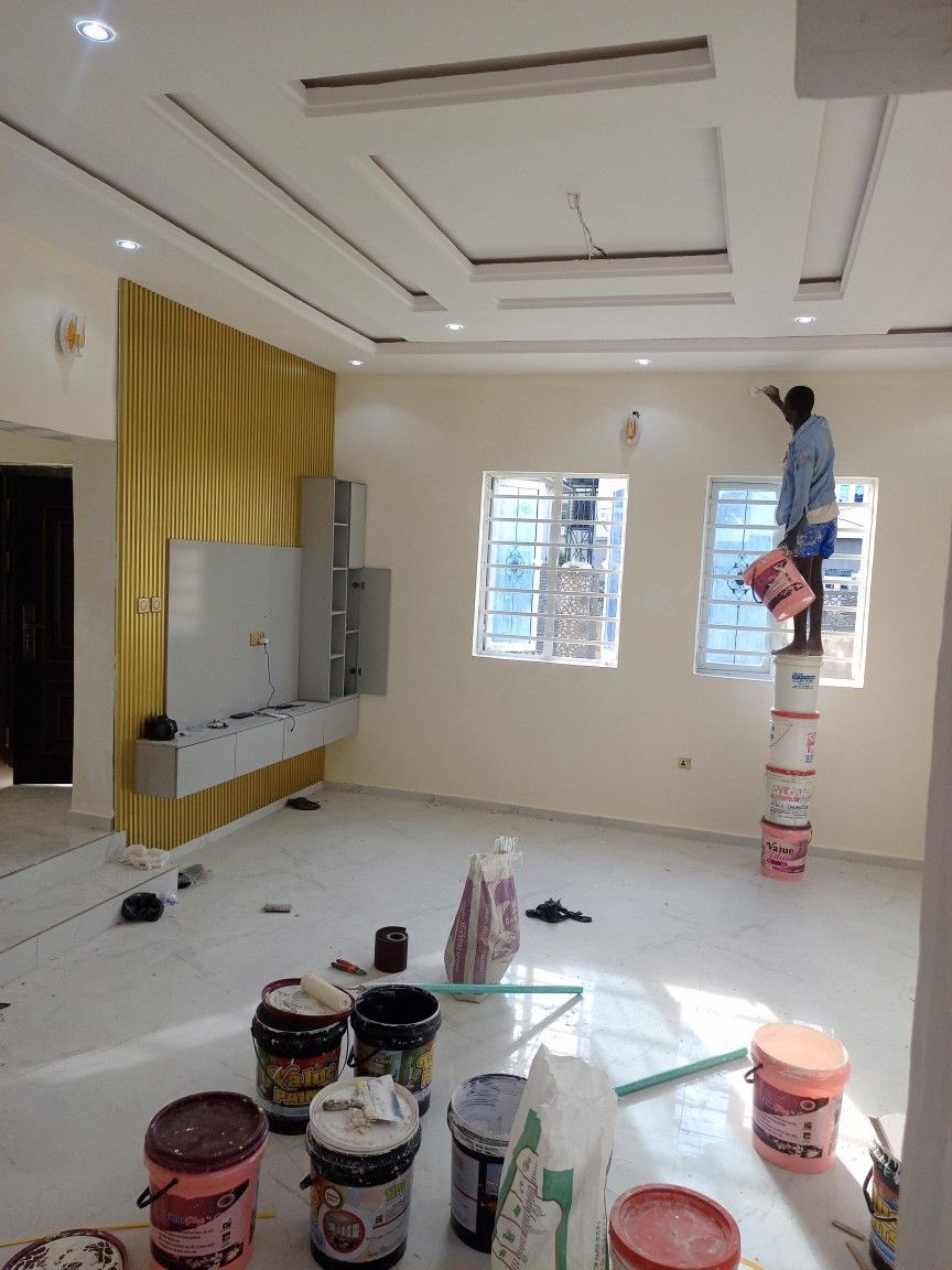 KingFrank102's tweet photo. 23 years old.

I can finally say this with a full heart: I have completed my building. 🏠❤️

First person in my family to achieve this.

No inheritance. No shortcuts. Just sacrifice, prayers, hard work, and God making a way when I had no idea how things would work out.

I’m not posting this to brag. I’m posting it because I know where I’m coming from.

Congratulations to me 🥂 🎉