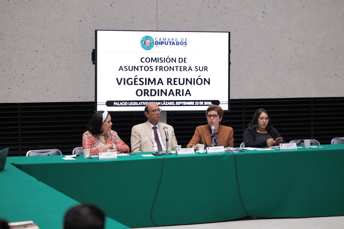 partidodeltra11's tweet photo. La #FronteraSur es estratégica para el país. 🇲🇽 La @DipFed_MagNuMon respaldó el Programa Anual de Trabajo para impulsar acciones prioritarias que beneficien a la región.

Legislar para el pueblo es hacer justicia social una realidad. ✊🏼🔴⭐

#TrabajoLegislativo #PTCDMX https://t.co/GSTor8PKnM