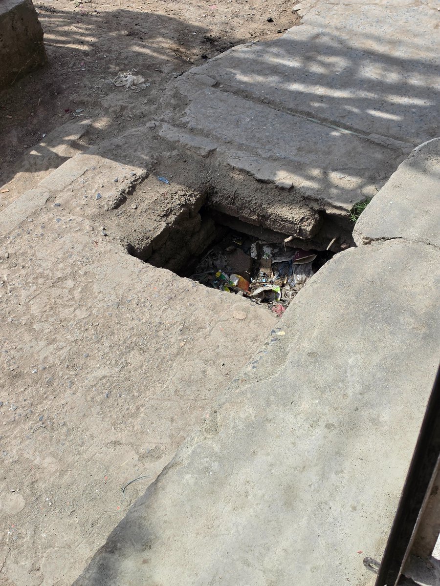shezkhan1233's tweet photo. @wsspofficial Iqbal plaza ke bahar dalaz road peshawar https://t.co/NNCscaZcrH