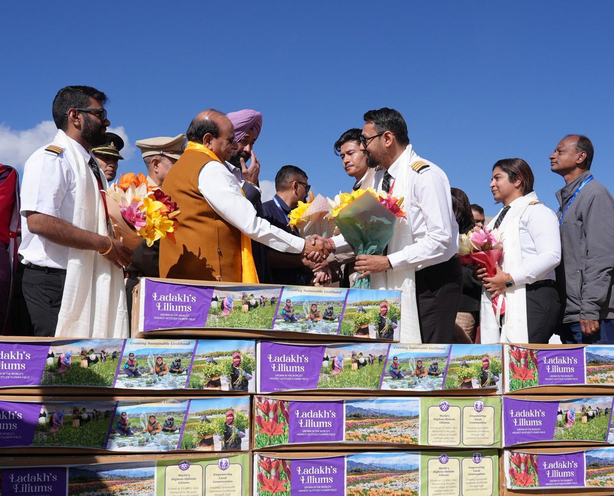 lg_ladakh's tweet photo. Flagged off the first air-consignment of 15,000 “A-grade” Ladakh-grown Liliums to national markets, today from Leh airport, marking a historic step towards creating new livelihoods for our local communities and aesthetic revolution in Ladakh, through commercial floriculture.

Inspired by Hon’ble Prime Minister, Shri @narendramodi ji’s vision of financial empowerment of farmers and youth through agricultural diversification, this landmark initiative, executed in just 60 days, will usher in an era of new economic opportunities and rural entrepreneurship in Ladakh.

Alongside opening access to national flower markets, these flower fields will add multi-hued dimensions to Ladakh’s otherwise rugged, barren visual identity. 

I am pleased to share that the flower field is already providing a commercial avenue to 15 local women engaged in cutting, sorting and packaging of flowers, while a trained local youth is looking after the marketing of the flowers. 
 
The flower field, I am confident, will emerge as a much sough-after tourist and film-shooting destination, thereby, creating a convergence between profitable agriculture and sustainable tourism in Ladakh.