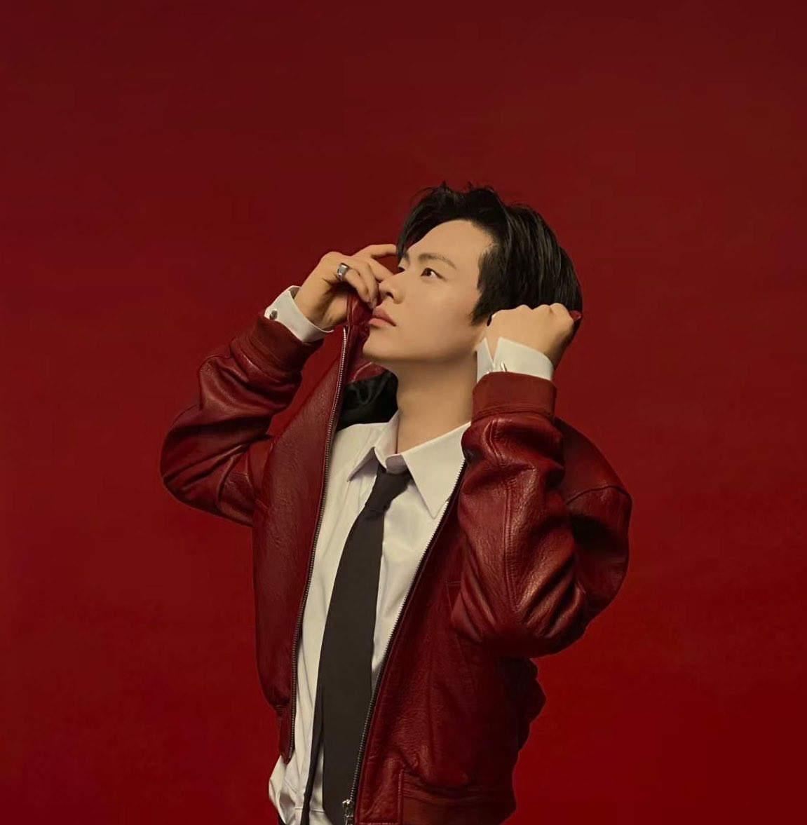 onnsz_'s tweet photo. 옆모습 개좋다 https://t.co/ga6X3WJzEj