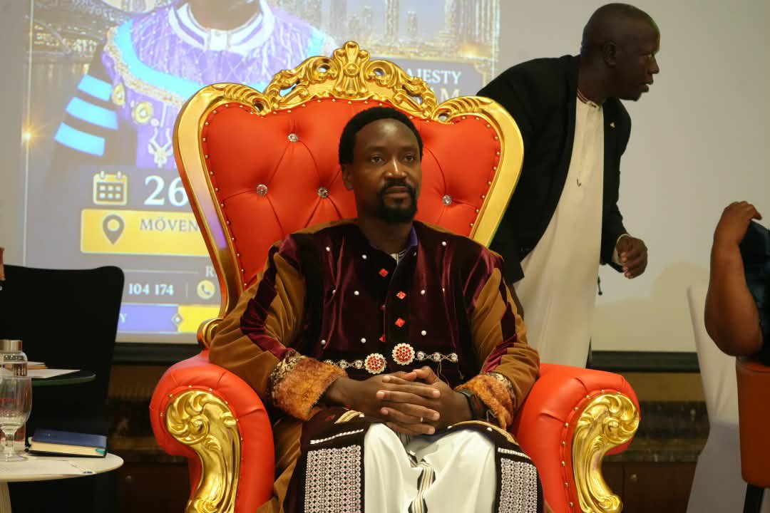KingNadiopeIV's tweet photo. His Majesty , thanked everyone who participated in organizing for him the 12th coronation in Dubai and being united while working together and being exemplary to others.

The Kyabazinga appreciated the members for loving their culture, norms and values as demonstrated in the dressing codes and actions is an indicator of the love for Busoga.

The monarch further commended the group for always honoring different calls and being part of developing Busoga and Uganda at large in the different sectors.

He thanked the members for being productive while helping their family members back home and called them to invest back home by developing Busoga together and construct houses to live in.

He informed the group that Obwakyabazinga Bwa Busoga is an open door and welcomes everyone who comes to invest in Busoga and the Kingdom is ready to give total support.

Kyabazinga concluded by thanking everyone who participated and contributed towards his 12th coronation anniversary celebrations in Dubai, UAE and encouraged everyone to work hard so as to achieve the desired goals by investing in long term ventures like coffee and cocoa growing to secure future incomes.