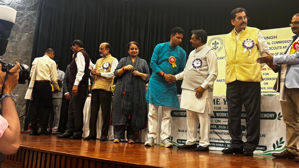 arsdcollegedu's tweet photo. Heartiest congratulations to Dr. Roushan, Dept. of Computer Science, #ARSDCollege, on receiving the prestigious National Teacher Award 2026 at IIC, New Delhi! ππ
βA true testament to teaching & academic excellence! π
β#ARSDPride #UniversityOfDelhi #FacultyAchievement #DU https://t.co/bXvgcqWzrt