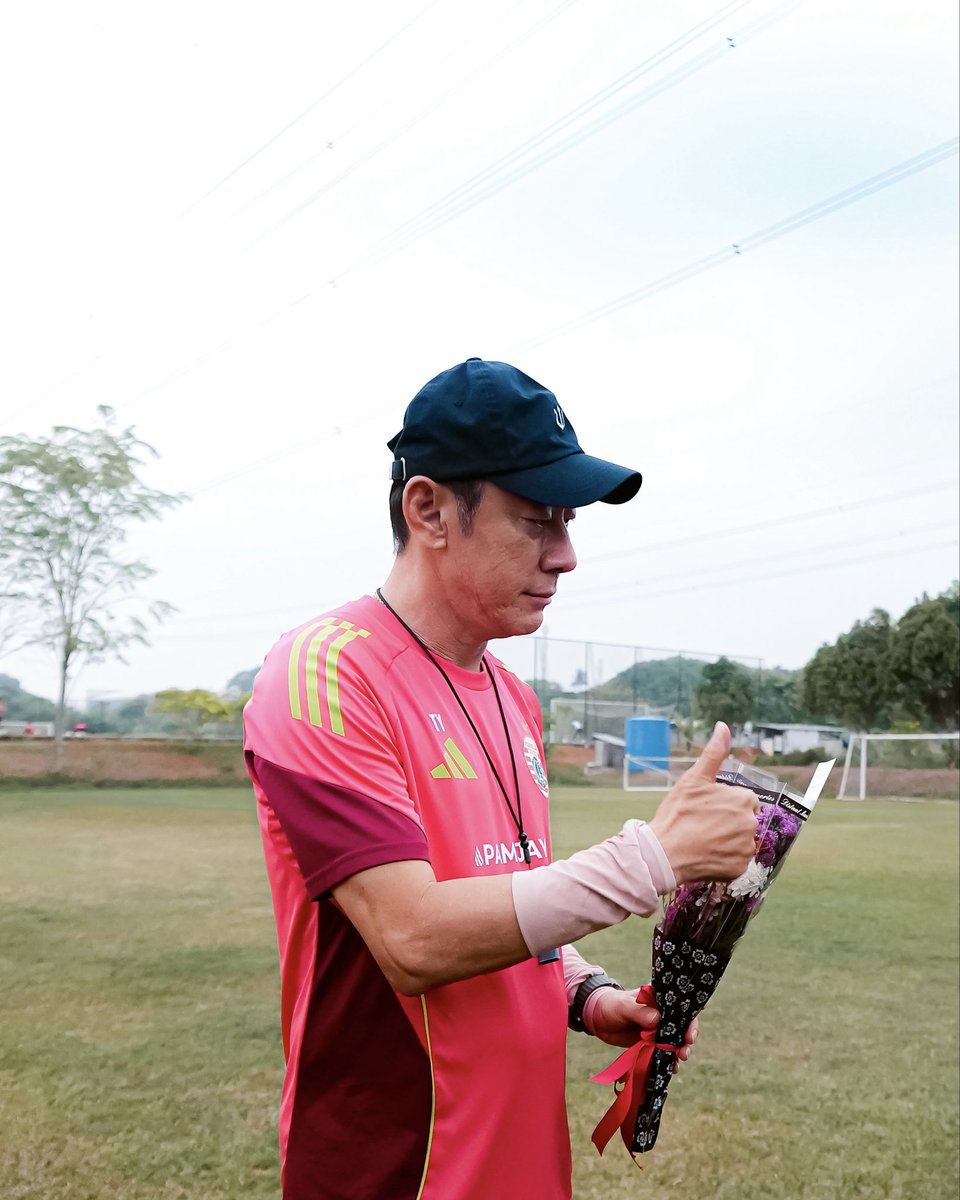 Persija_Jkt's tweet photo. 𝑾𝒐𝒓𝒌 𝒎𝒐𝒅𝒆: 𝑶𝑵. 🐯🔛

#Persija https://t.co/9vXBUEs4Qp