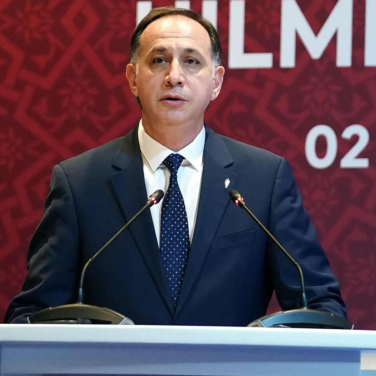 bpthaber's tweet photo. MHK Başkanı Ferhat Gündoğdu ve gözaltına alınan diğer isimler hakkındaki iddialar:

— Objektif ve gerekçeli bir karar göstermeden bazı hakemleri klasman dışı bıraktıkları,
— Bazı hakemlere görev vermedikleri veya sistematik şekilde oyaladıkları,
— Bazı hakemlere ayrıcalıklı davrandıkları,
— Puanlama ve atama süreçlerine müdahale ettikleri,
— 2022 ve 2024 yıllarında hazırlanan hakem ve gözlemci listelerinde usulsüz değişiklikler yaptıkları,
— 2025 yılında Riva’da gerçekleştirilen kural sınavında sorulara ve notlandırma sürecine müdahale ettikleri,
— Bazı hakemlerin sınav sonuçlarını değiştirdikleri iddia ediliyor. (Çağdaş Evren Şenlik)
