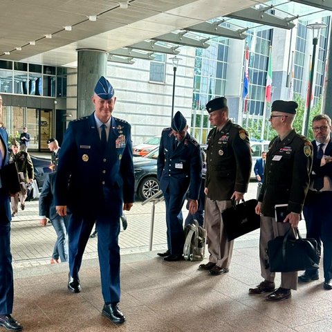 USAmbEU's tweet photo. It was great to attend @SHAPE_NATO General Grynkewich’s briefing to the @Europarl_EN.  Close ties between NATO and the EU remain a top priority for the United States. I urge the EU to view all NATO Allies as trusted partners in EU defense programs.  We can accomplish more—on defense and so much else—together.