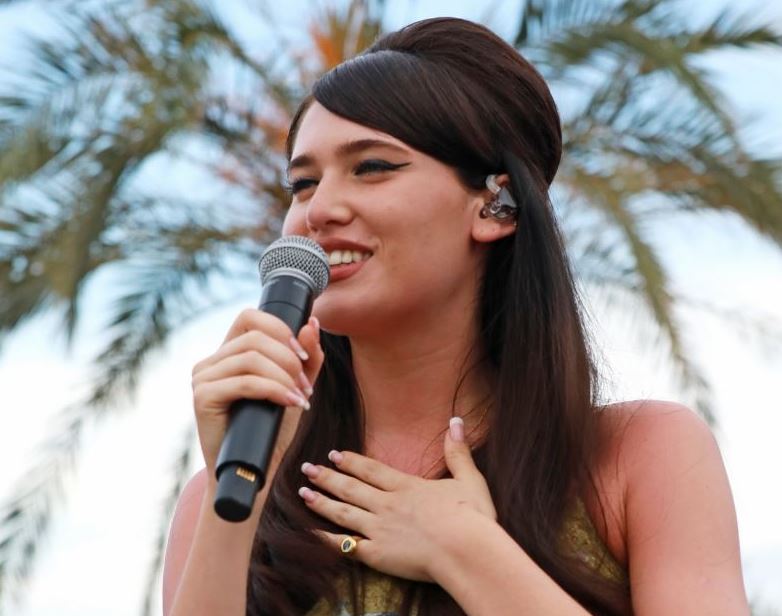 USACelebHub's tweet photo. Searching for Sienna Spiro?

Discover her age, biography, songs, family background, career journey, “Die on This Hill,” debut album Visitor, achievements and latest 2026 updates in this complete guide.

🔗 https://t.co/JRjxSCJuhg

#SiennaSpiro #SiennaSpiro2026 #usacelebhub https://t.co/fgvss06L83