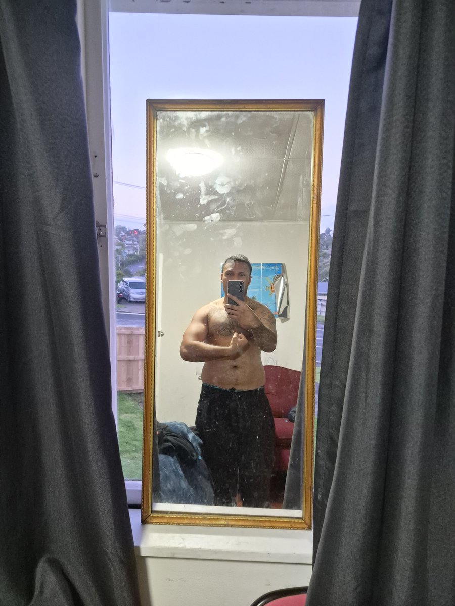PercivalMurph's tweet photo. Slowly but surely making progress end goal hopefully ripped by summer haha if not damn it train harder hahaha https://t.co/UippbfsDO2
