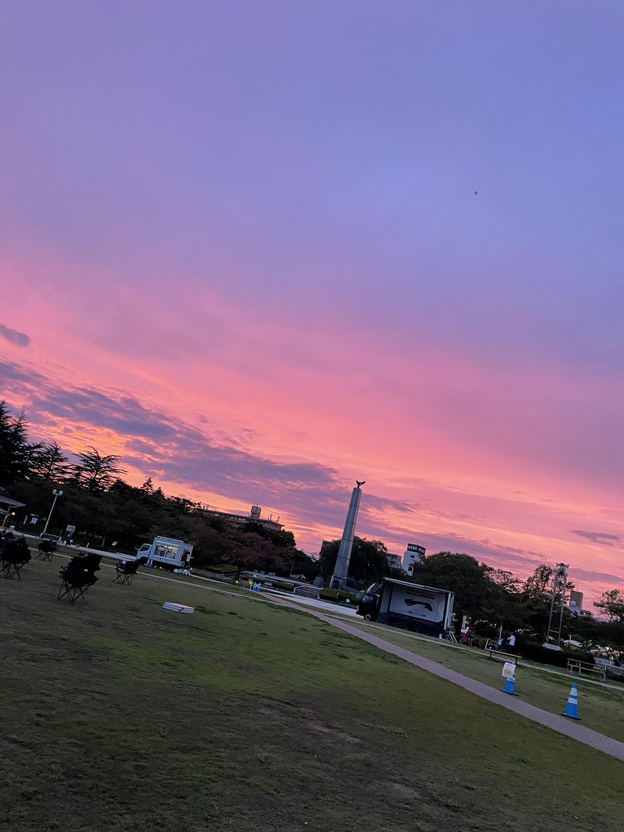 ___K4GE's tweet photo. この前の出張で行った福島の空は
とってもとっても綺麗でした😳 https://t.co/Lab705pAga