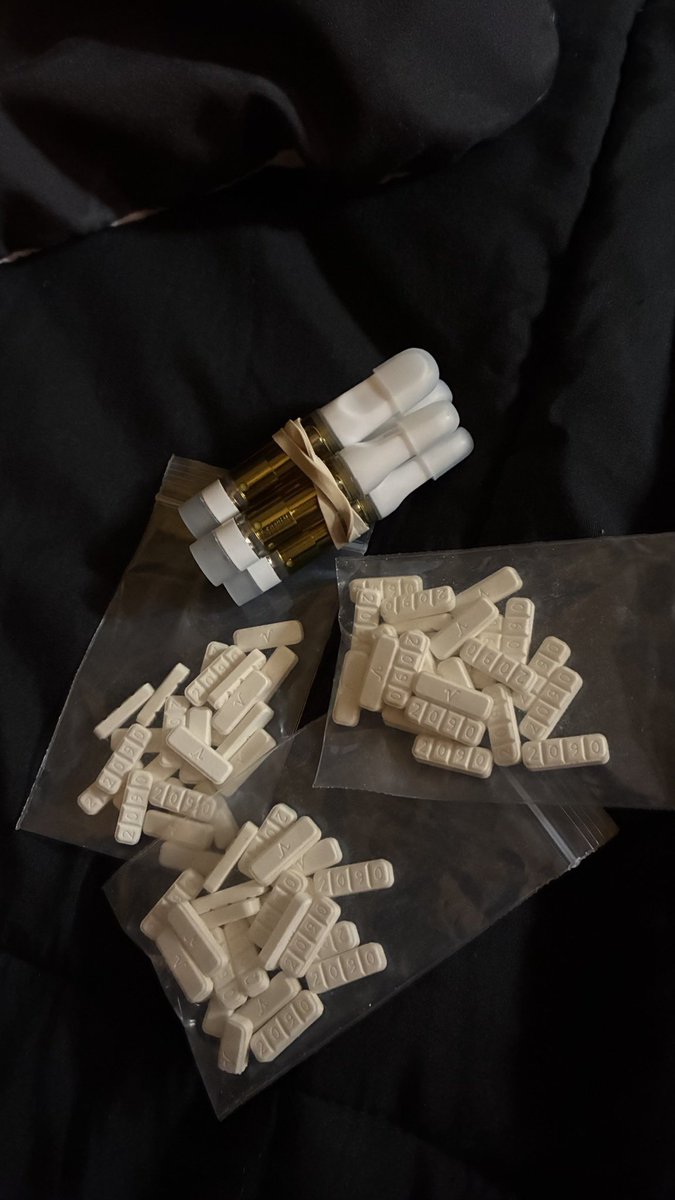 BYANGtoot's tweet photo. Scripts in/ ☝️cart left in stock - LMK TN ON PICK UP’S I’ll do 4 a p #drugtwt #brøndby #Salı https://t.co/eacpElIUIj