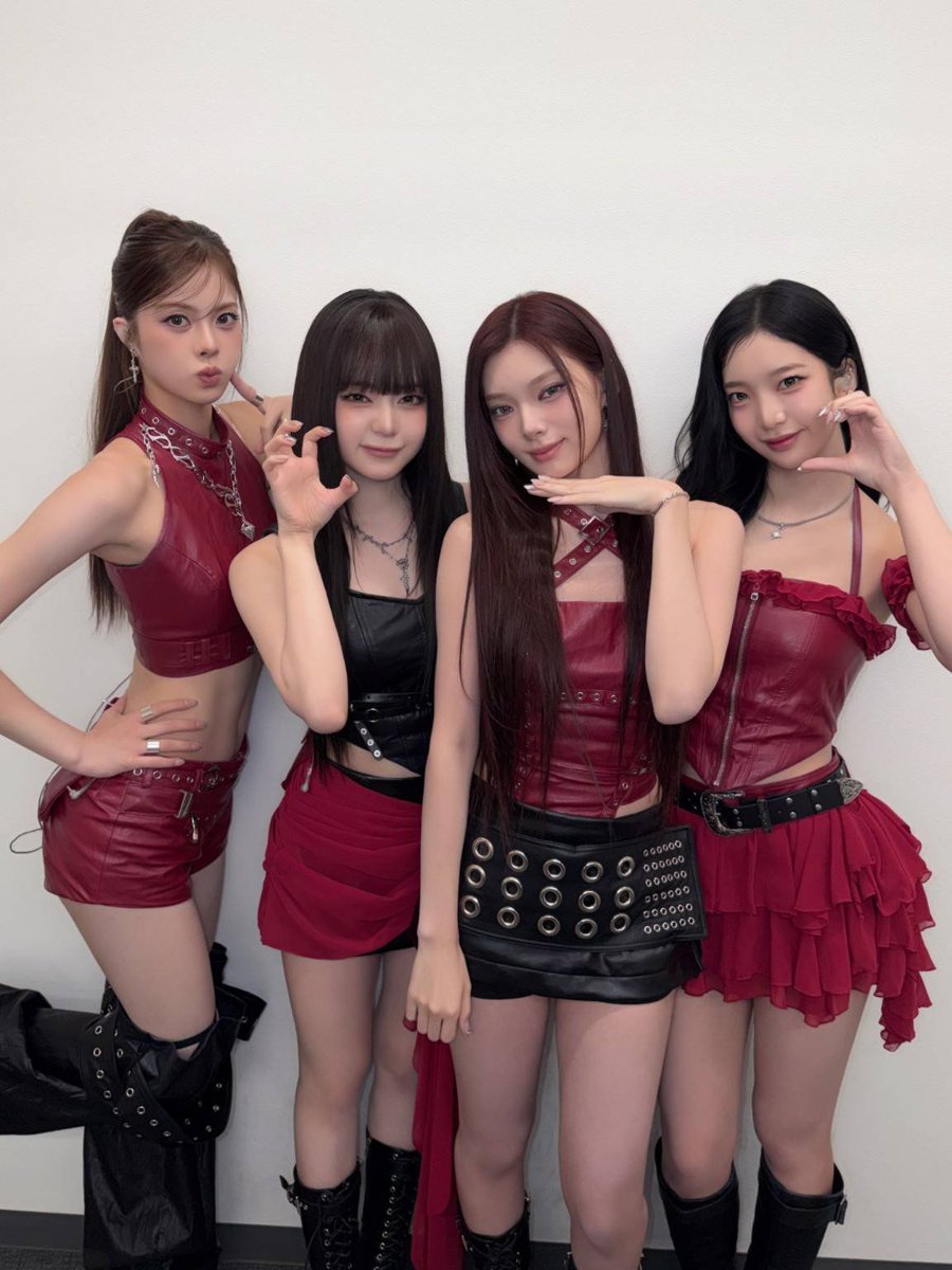 CelestialAuz's tweet photo. #kpopnsfw https://t.co/OYLF4bjaIR