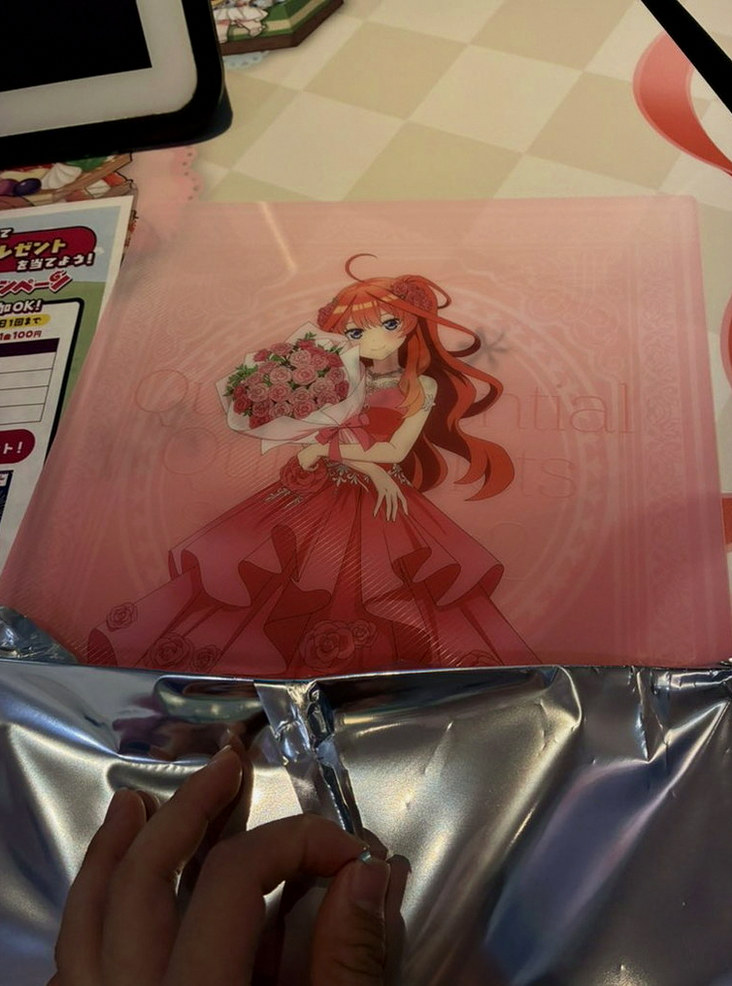 EstepLobo's tweet photo. お腹空いた。
早くイチャラブシーン書きたいのに、この話、イチャラブシーン無い。(え？？？)　ブロマンス作品になる予定。
おにぎり食べたい。
これ、続編とかでイチャラブさせるのが一番なんだけど、5CP分書いて続編とか頭沸いてるとしか。
味噌汁飲みたい。
我慢できなかったらイチャラブさせよう。 https://t.co/PVLikqH2fB