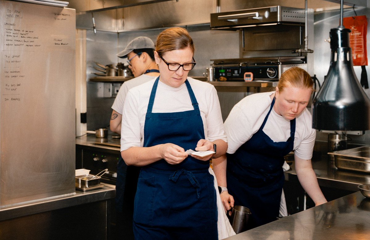 MichelinGuideUK's tweet photo. From Ox Tongue to Chouxnuts: Apricity's Chantelle Nicholson on the Power of Creative Cooking

We caught up with Chef-Owner Chantelle Nicholson to hear more about how she cooks at Apricity in London

Read more here: https://t.co/KBMPs4z3dg https://t.co/Za3BKzQHVy
