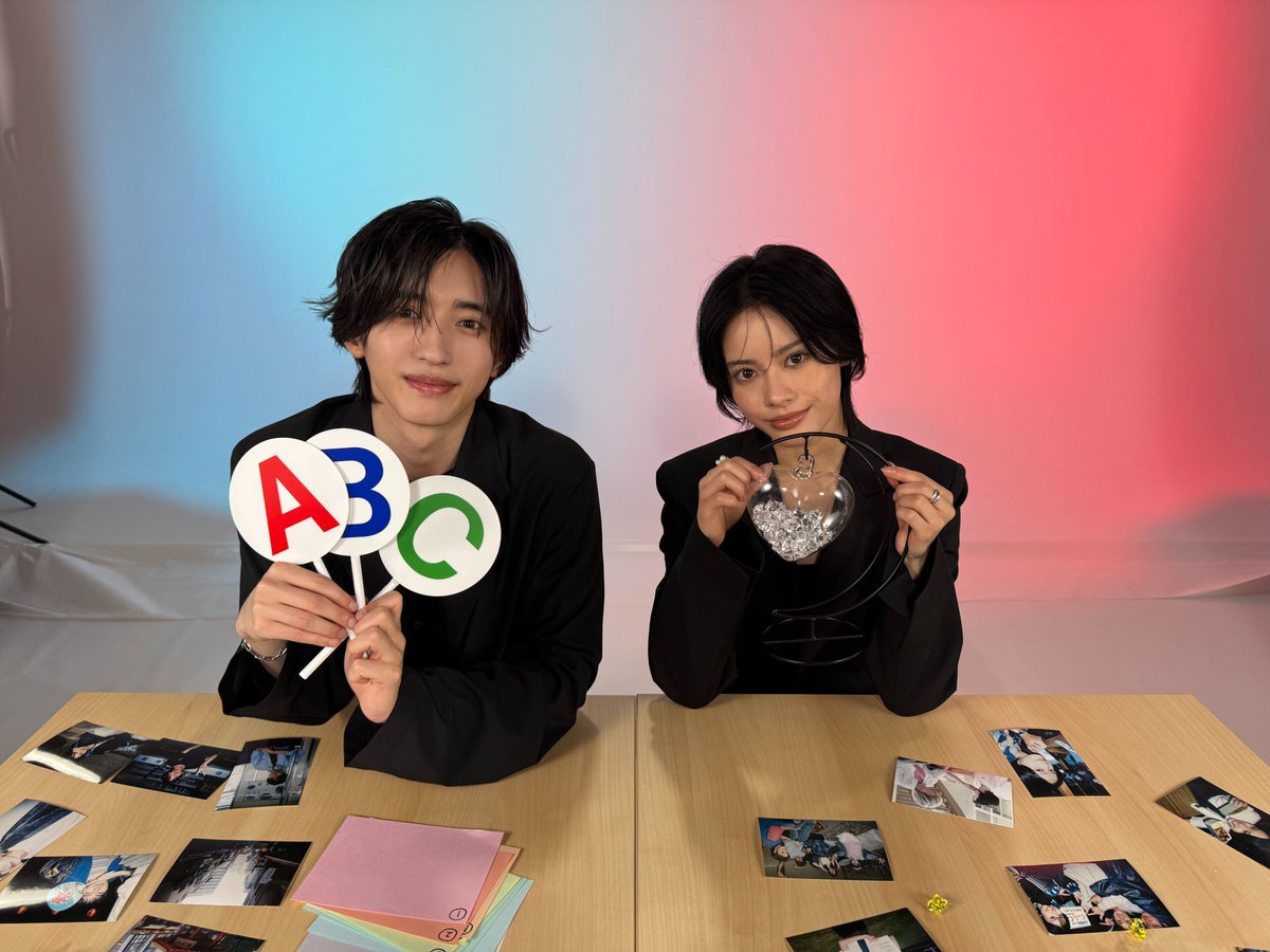 oricon's tweet photo. なにわ男子・道枝駿佑＆安斉星来
“W王子”が「うるわしい」の意味に悩みまくる
⠀
映画『うるわしの宵の月』
撮影秘話たっぷりのクイズ動画公開❗️
https://t.co/TRU1wb5r5W
⠀
#うるわしの宵の月 https://t.co/MNMoMnwOMQ
