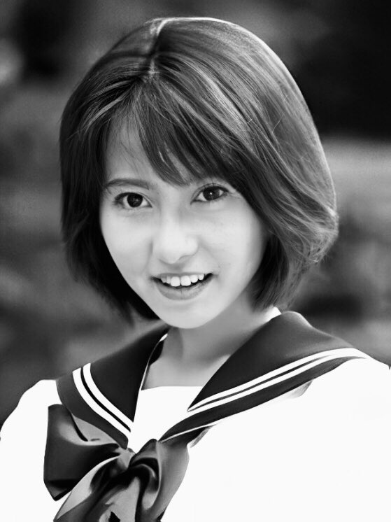 kazumarugou's tweet photo. 誕生日 born in 1980
港区出身 三光小 朝日中 日本音楽高
12の時スカウトされ芸能界入り
15の時『家なき子2』のいじめ役でブレイク
ど派手ギャルキャラと飾らないトークでバラドルとしても人気を博す
25の時佐々木主浩さんとの結婚を機に芸能界引退 都合4児を授かる
リアタイ46歳
ABCマート社外取締役 https://t.co/meboYWxOLK