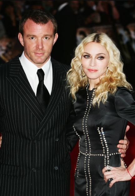 USACelebHub's tweet photo. 🎤 Searching for Madonna?

Discover her biography, age, family, children, top songs, movies, awards, net worth, and incredible career journey in this complete guide.

🔗 https://t.co/DOVrfElhaH

#Madonna #QueenOfPop #Madonna2026 #MadonnaSongs #usacelebhub https://t.co/xlGoi7KI4i