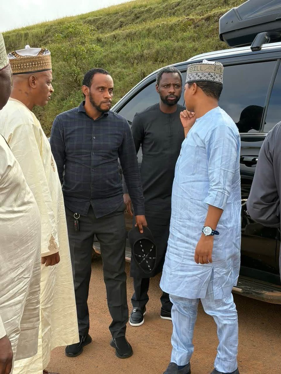 GS_ARDO's tweet photo. My leader and benefactor Alh. @Abdulrahmanleme, alongside Justice Umar Bangari, visited the Mambilla Plateau to pay condolences to His Royal Highness Dr. Audu Baju over the passing of his wife. They also stopped by Mbamnga to assess the impact of the recent crisis, stand in solidarity with the affected communities, and support ongoing efforts toward lasting peace.