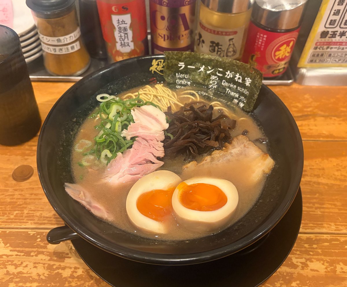 taaamm_x's tweet photo. 人生で初めてラーメン美味しい思いました、

  #ラーメンはしご
 #ゼニ活 https://t.co/yIV3rhEdA3