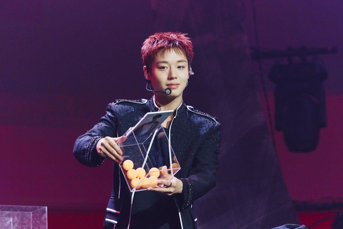 YYentertain's tweet photo. 서울 앙코르 팬콘서트 'RE:FLECT' 현장 Behind Photo

🔗https://t.co/x8QNNauNXk

#박지훈 #PARKJIHOON
#REFLECT
#YYentertainment https://t.co/NeXxWODwsu