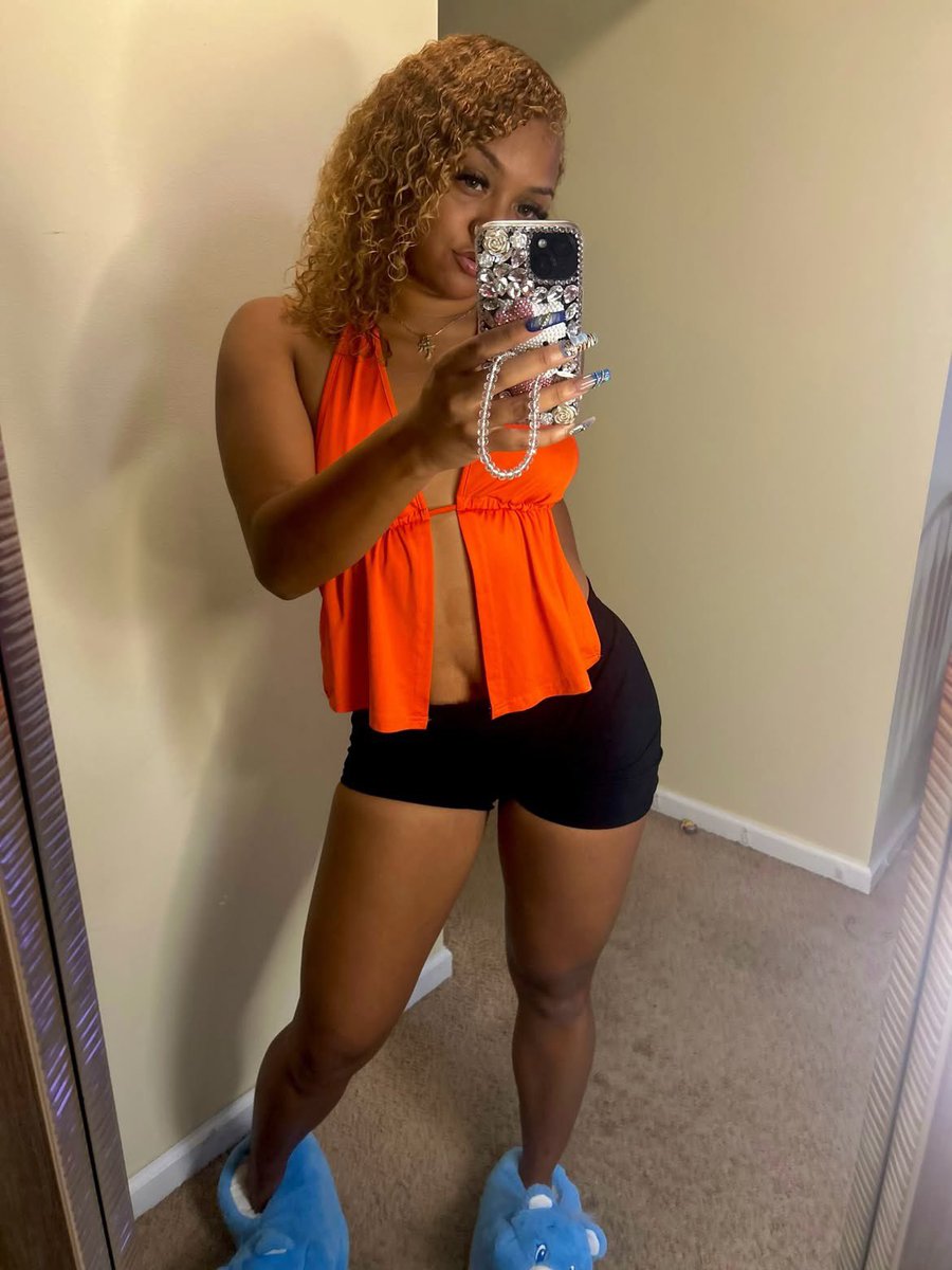 KhloeCakeyy's tweet photo. βThe fact that you need my approval is almost adorable.βπππππ€πΎ
#Findom #Sissy #Femboy #FaceTime #Live #Sexting #RolePla https://t.co/s4PdTBxkix