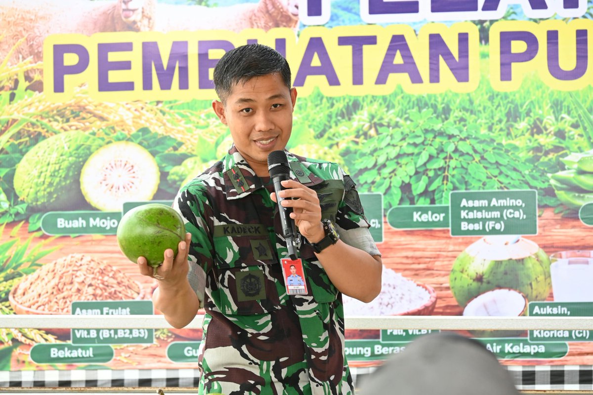sugirisukani's tweet photo. Lanud SKI Ciptakan Bengkel Bumi melalui Pembuatan Jamu Sehat Tanaman Dan Ternak https://t.co/UDYCZAyziW