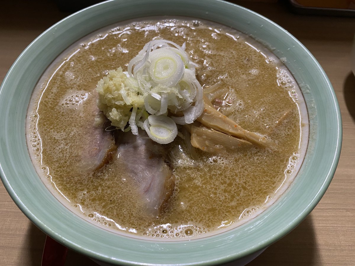 SIYMR1's tweet photo. 昼の部のご来店ありがとうございました！

所用のため夜の部お休みです。明日9月30日(水)もお休みさせていただきます m(_ _)m

10月1日(木)よりよろしくお願いいたします。

本日の賄い①
『基本の味噌とそれが詰め込まれたBASS』 https://t.co/4MzzNSobgV