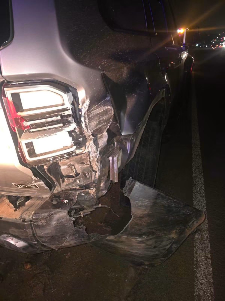 CGisairo's tweet photo. Yesternight as I was coming to Nairobi from my constituency we were involved in an accident after being hit from behind by a speeding Isuzu DMax (KDX961T) registered to Isuzu Kenya leased to the ministry of interior. 

1/ https://t.co/PZuUGpnCnt