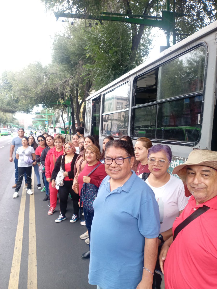 partidodeltra11's tweet photo. ¡#Iztapalapa presente en el 2o informe de la presidenta @Claudiashein
Militancia y juventudes se sumaron a este ejercicio de rendición de cuentas para atestiguar los avances en favor del pueblo.
@OrlandoReyes_G 
#DeynaHernandez.
#PTCDMX https://t.co/FN76HD2Ogc