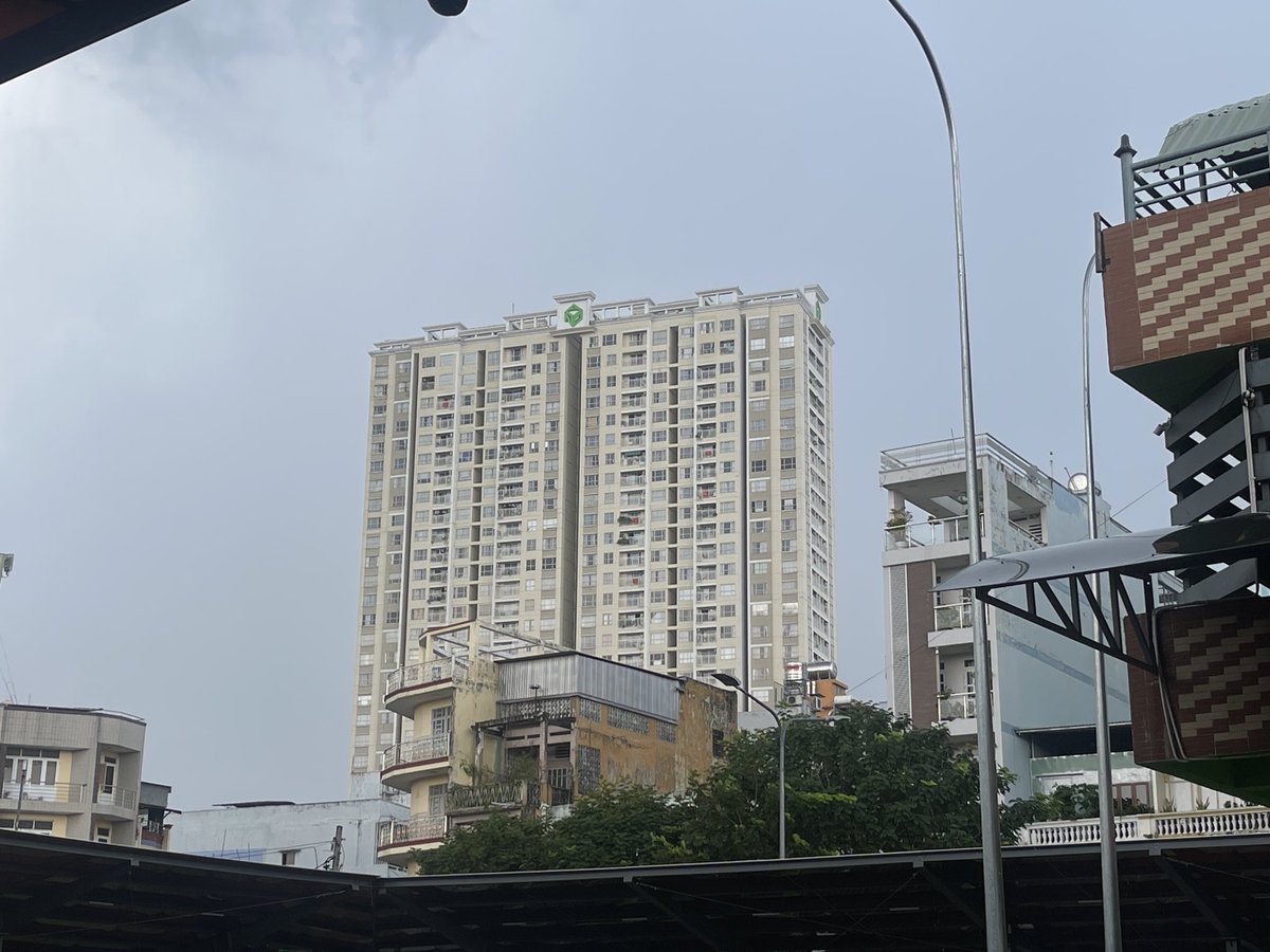 Thiennhan9pp's tweet photo. Q6 - Kinh dương vương ib tao lọ chéo . ( mấy thằng gay né t ra ) https://t.co/PkKsZuh1dC