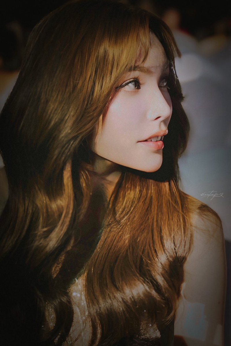 jipjoice55's tweet photo. สวยส่องแสง อยู่ตรงไหนก็ขอให้มีแสงให้ถูกค้นพบถูกโอบกอดด้วยความรักอยู่เสมอ ✨

PRECIOUS TIME CHARLOTTE29
#ชาล็อตออสติน #CharlotteAustin
@itscharlotty https://t.co/FSCA8v3tBe