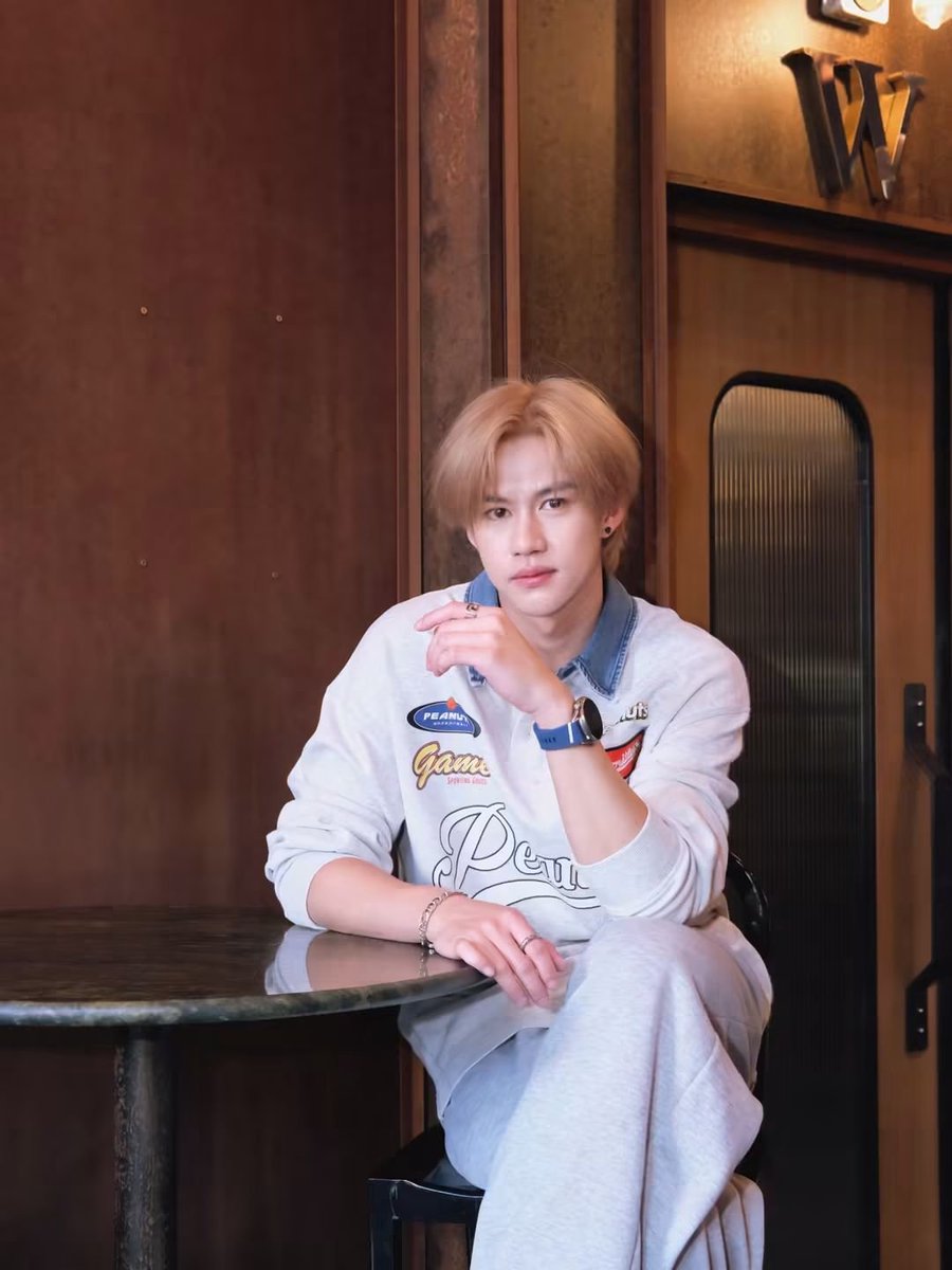 Saturn_SSrk's tweet photo. ทั้ง สวย หล่อ และน่ารัก

ไม่เปงละโพมัม
จะเปงโพเมะ

จีบแข่งพี่ยย😏

พูดจริงนา🤭

2909 MAGIC FOR OAT

#OatPasakorn https://t.co/Rug8wuCNgc