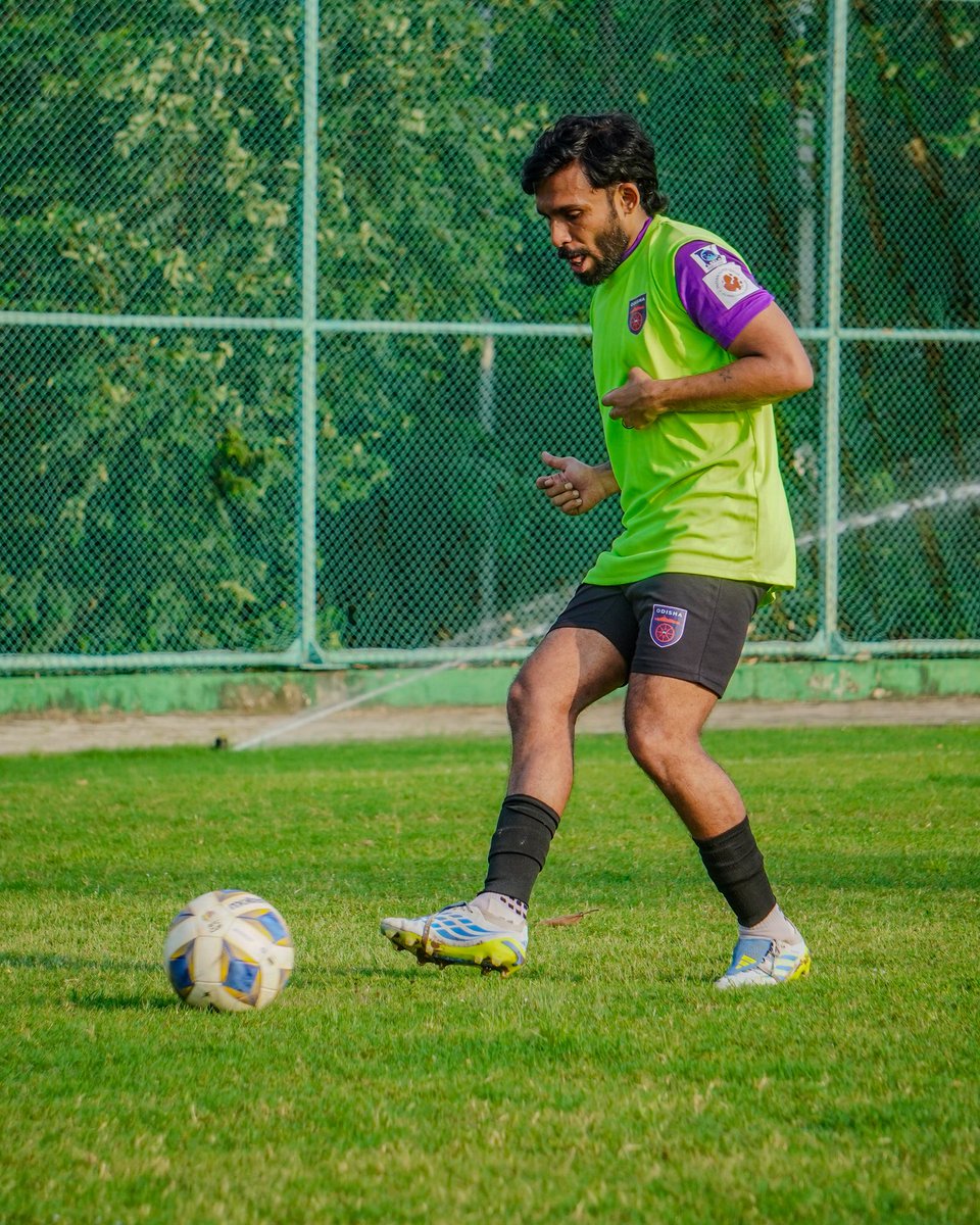 OdishaFC's tweet photo. Going through the gears ⚙️

#OdishaFC #AmaTeamAmaGame #KalingaWarriors https://t.co/UK336fxFbV