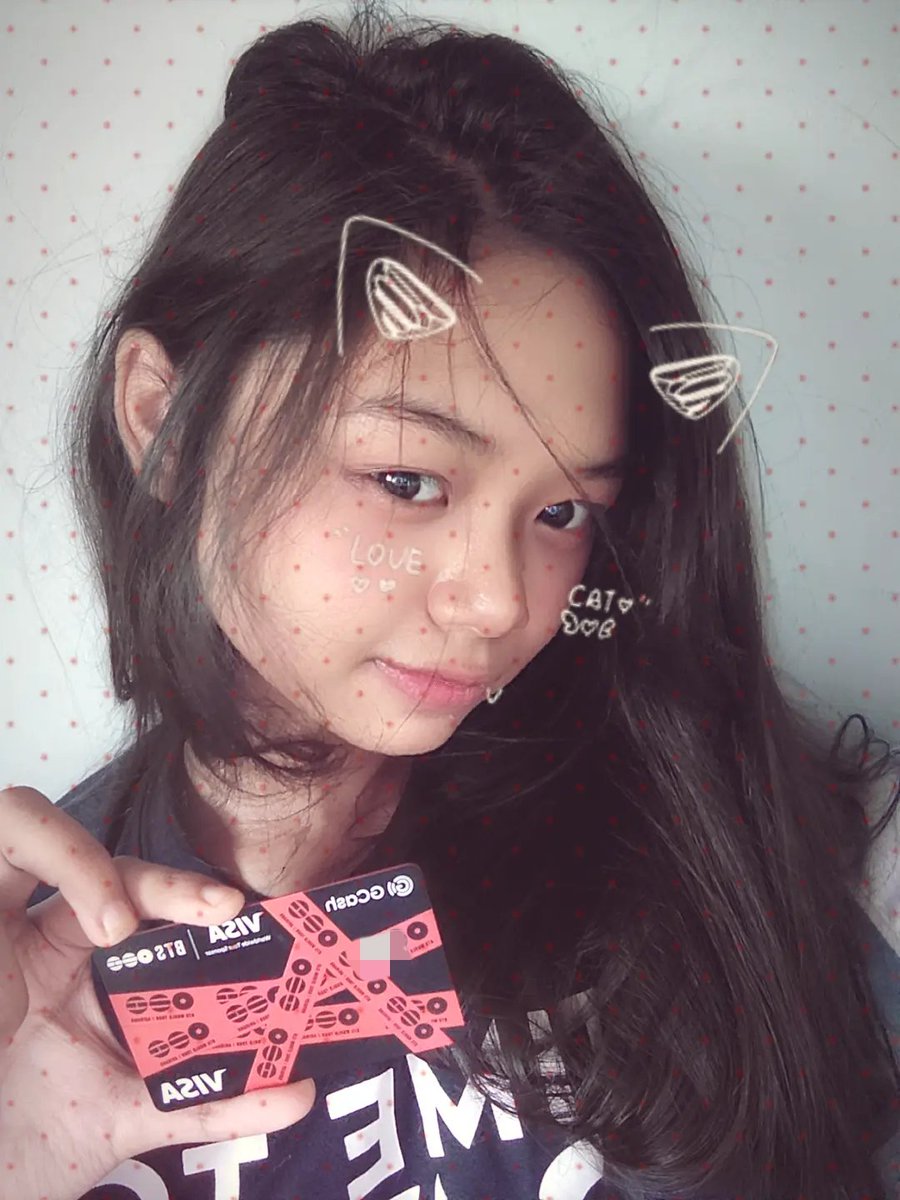 kwelsii's tweet photo. My BTS gcash arirang card 🤍❤️
#BTS_WORLDTOUR_ARIRANG_SPONSOR_Visa @gcashofficial https://t.co/1loidkIIIc