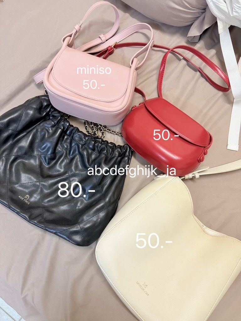 abcdefghijk_ja's tweet photo. 👜กระเป๋าราคาตามในภาพ
ใบดำ AGE Free 80.-
ใบขาว Mossdoom 50.-
ใบชมพู miniso 50.-
ใบแดง 50.-

#ส่งต่อกระเป๋า #กระเป๋ามือสอง #mossdoom #agefree #ส่งต่อกระเป๋ามือสอง #กระเป๋า https://t.co/nX55ckPY4W