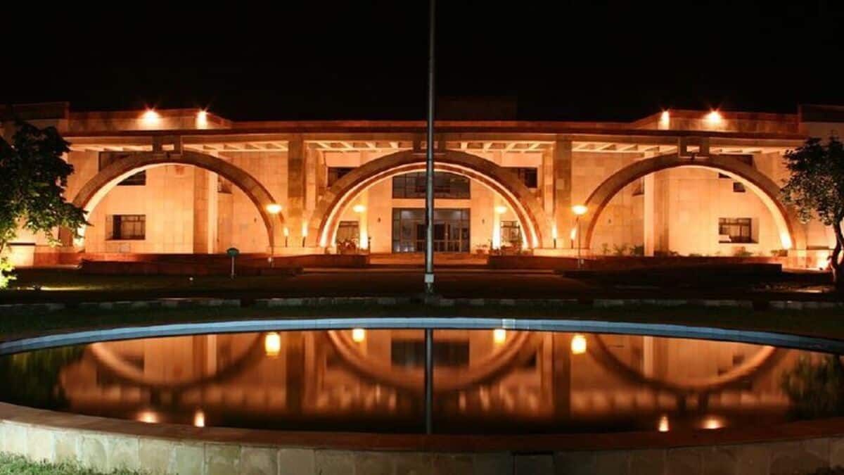 careers360's tweet photo. CAT 2026 application form correction facility opens on October 5: IIM Indore
Read More: https://t.co/9bQ4wapkae
#IIMs #CAT2026 #IIM_Indore #CAT_ApplicationForm https://t.co/TZyjNnZQJW
