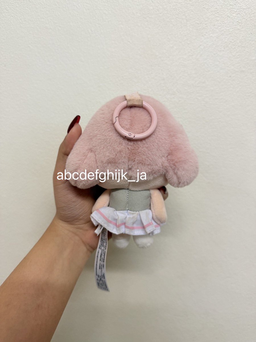 abcdefghijk_ja's tweet photo. ✨ ลาบูบู้ labubu / ครายเบบี้ crybaby ของแท้ (มีการ์ด ไม่มีกล่อง!)

💚ลาบูบู้พร้อมชุด 220.- 
🩷ครายเบบี้ 170.-
รับทั้ง 2 ตัว 360.- 

#POPMART #กล่องจุ่ม #ตลาดนัดpopmart #ลาบูบู้ #labubu #crybaby #ตุ๊กตา https://t.co/zZGgZiwO3n