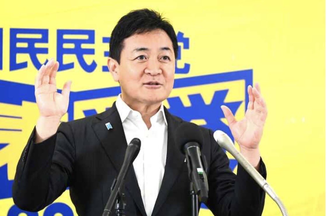 GW3CjJsMQ6n2ye1's tweet photo. 岩屋毅氏訪中　国民・玉木雄一郎代表「意義ある」日中関係改善に向け「回路を開く第一歩」。

やっぱり、石破、岩谷の『同類項』。

党勢拡大など、あり得ない。
この人はチャンスをことごとく潰す。 https://t.co/BnHyqmcE1w
